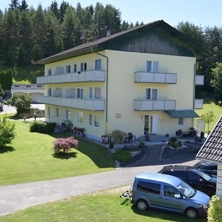 Ferienwohnungen Valerie Sankt Primus Экстерьер фото